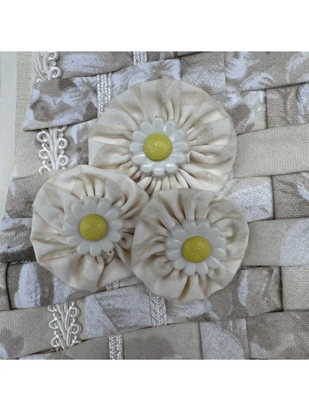 Handmade Vest Woven Daisy Accents Floral Open Front Beige Cream Yellow Flowers - Picture 4 of 5